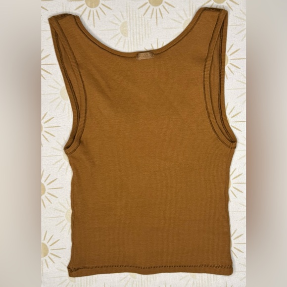 SKIMS Cotton Rib Tank in Chai - Picture 5 of 7